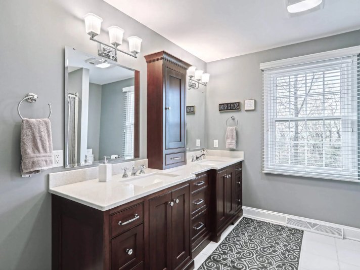 bathroom1