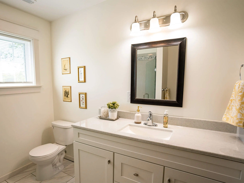 bathroom2