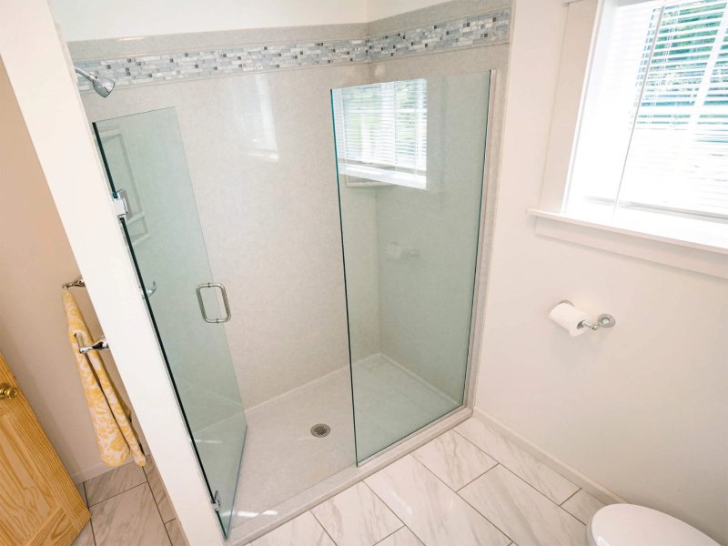 onyx shower replacement in Troy, IL and surrounding areas