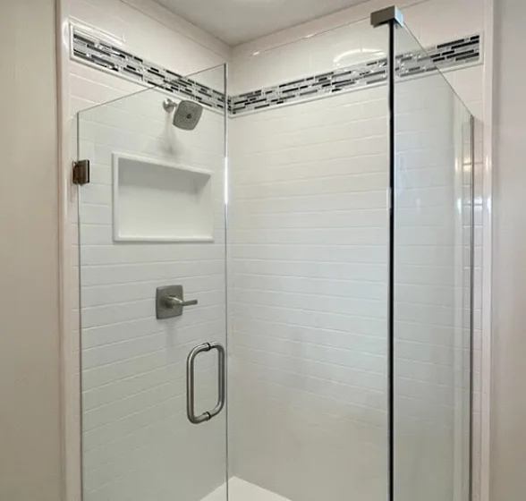 Onyx shower doors at Signature Flooring & Interiors in Troy IL